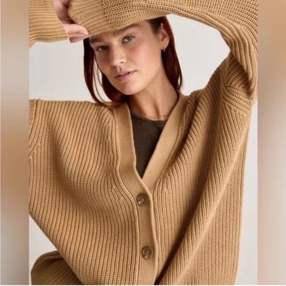 Quince Sweaters - Quince Tan Oversized Boyfriend Ribbed Cotton Cardigan - Size Small